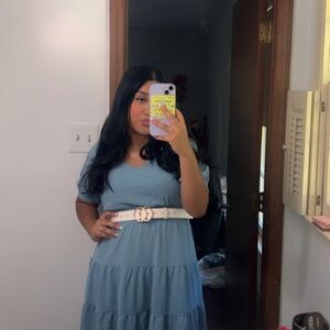 Meet your Posher, Roxana